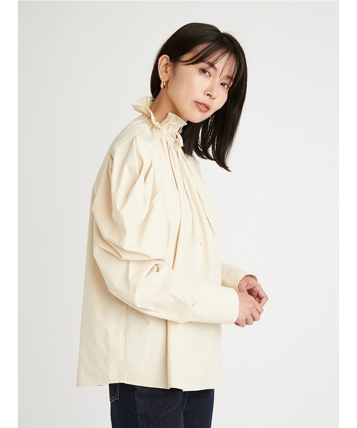 SNIDEL（スナイデル）の「フリルスタンドカラーブラウス（シャツ/ブラウス・レディース・ホワイト/ライトベージュ/ダークブラウン・FREE）」の7枚目の写真