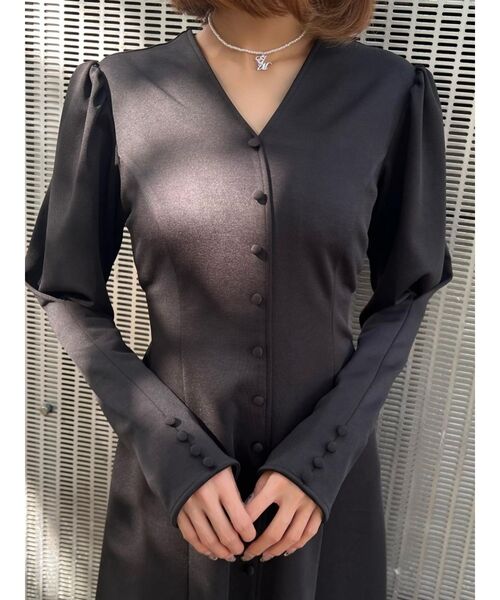 EATME(イートミー)の「ジュリエットスリーブワンピース(ワンピース・レディース・ブラック/ベージュ・SMALL/MEDIUM)」の10枚目の写真