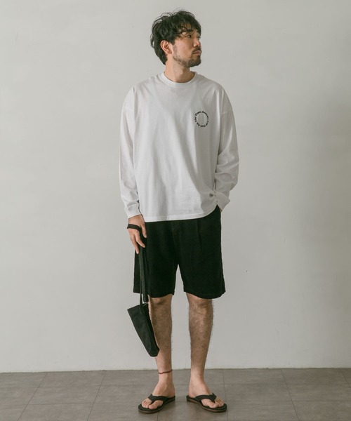 URBAN RESEARCH DOORS（アーバンリサーチドアーズ）の「サークルラバープリントロングスリーブTシャツ（Tシャツ/カットソー・メンズ・ホワイト/ブラック・MEDIUM/LARGE）」の21枚目の写真