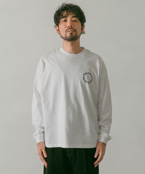 URBAN RESEARCH DOORS（アーバンリサーチドアーズ）の「サークルラバープリントロングスリーブTシャツ（Tシャツ/カットソー・メンズ・ホワイト/ブラック・MEDIUM/LARGE）」の22枚目の写真