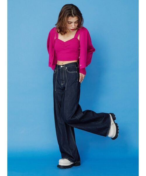 EVRIS（エヴリス）の「タックボリュームフレアパンツ（デニムパンツ・レディース・インディゴブルー/ブルー・SMALL/MEDIUM）」の11枚目の写真