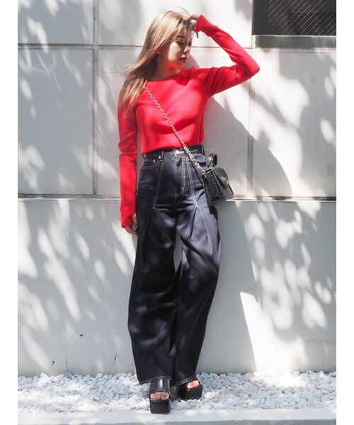 EVRIS（エヴリス）の「タックボリュームフレアパンツ（デニムパンツ・レディース・インディゴブルー/ブルー・SMALL/MEDIUM）」の21枚目の写真