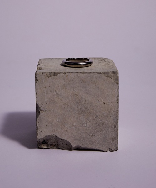 JUNRED（ジュンレッド）の「ital. from JUNRed / wavy ring thin（リング・メンズ・シルバー・L/S）」の3枚目の写真