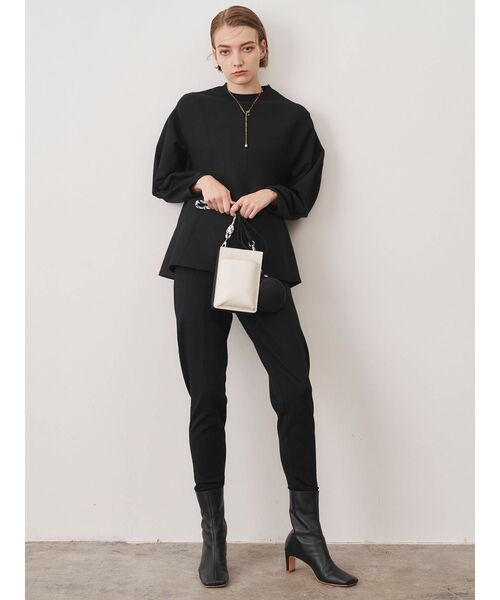 ELENDEEK（エレンディーク）の「FORMY PEPLUM KT（ニット/セーター・レディース・ブラック/ベージュ/グリーン・FREE）」の8枚目の写真