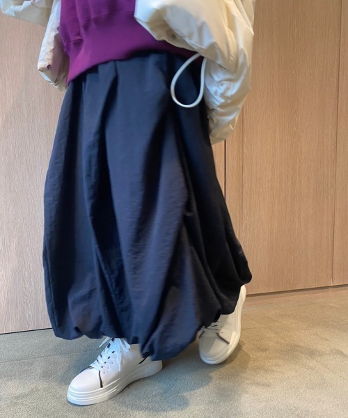 emmi（エミ）の「【emmi atelier】撥水バルーンスカート（スカート