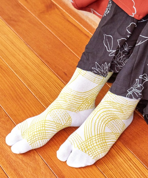 カヤ（カヤ）の「【カヤ】はじめの水引 足袋型くつ下23～25cm（ソックス/靴下・レディース・ブラック/ホワイト・FREE）」の2枚目の写真