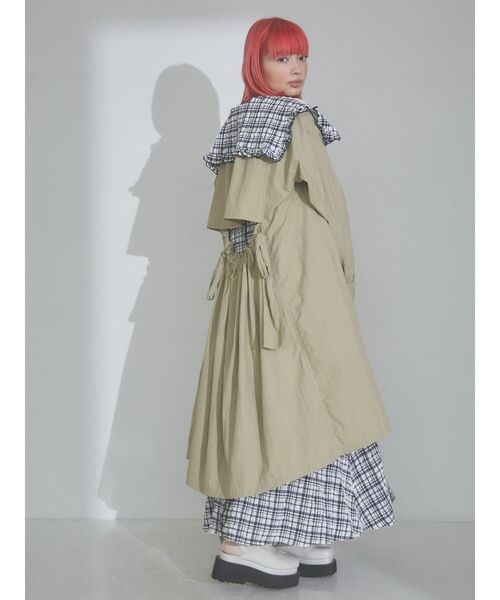 merry jenny(メリージェニー)の「ギャザーウインドウトレンチコート(トレンチコート・レディース・ベージュ/グリーン・FREE)」の14枚目の写真