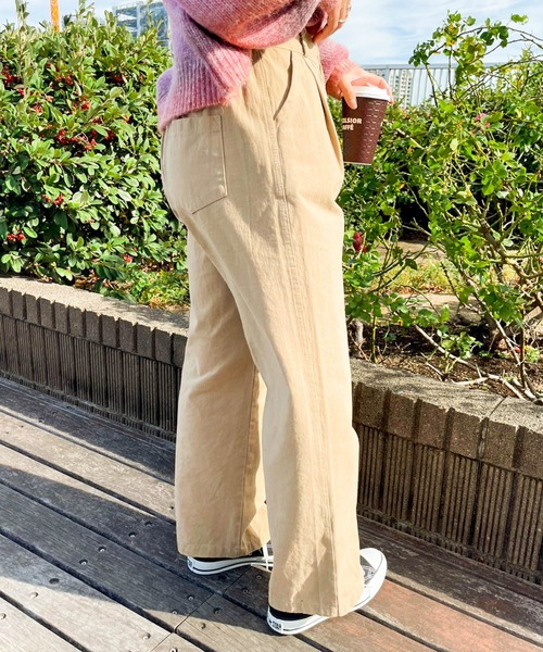 Birthday room（バースデイルーム）の「シンプルタックチノパンツ（チノパンツ・レディース・ベージュ/ブラック・FREE）」の7枚目の写真