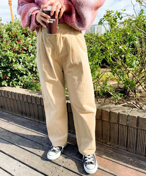 Birthday room（バースデイルーム）の「シンプルタックチノパンツ（チノパンツ・レディース・ベージュ/ブラック・FREE）」の9枚目の写真