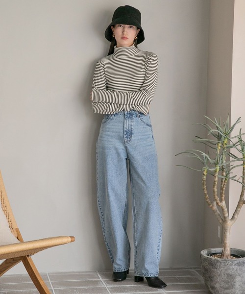 LOWRYS FARM(ローリーズファーム)の「CONEカーブデニムパンツ* 177910(デニムパンツ・レディース・ライトブルー/ブルー・MEDIUM/LARGE)」の13枚目の写真