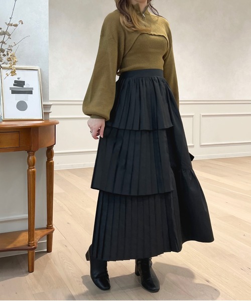 apres jour(アプレジュール)の「アシメレイヤードデザインスカート【ZOZOTOWN限定アイテム】(スカート・レディース・ブラック/グレイッシュベージュ・フリー/X-LARGE)」の1枚目の写真