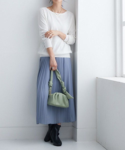 nissen（ニッセン）の「【販売終了】洗えるＵＶカット綿１００％ボートネックニット（ニット/セーター・レディース・オフホワイト/ライトベージュ/杢グレー/ブラック/ピンク系/ラベンダー/ブルー/グリーン・L/M/LL/S）」の13枚目の写真