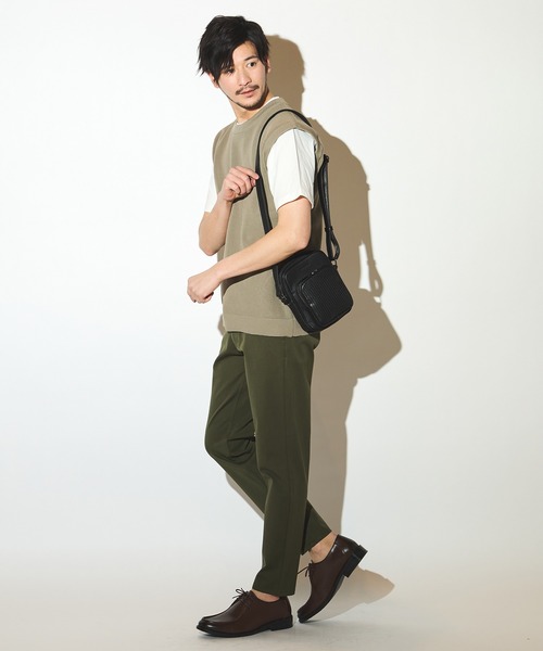 UNION STATION（ユニオンステーション）の「シンセティックレザー型押しミニショルダーバッグ（ショルダーバッグ・メンズ・ブラック系その他/ブラック・FREE）」の3枚目の写真