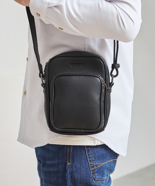 UNION STATION（ユニオンステーション）の「シンセティックレザー型押しミニショルダーバッグ（ショルダーバッグ・メンズ・ブラック系その他/ブラック・FREE）」の12枚目の写真