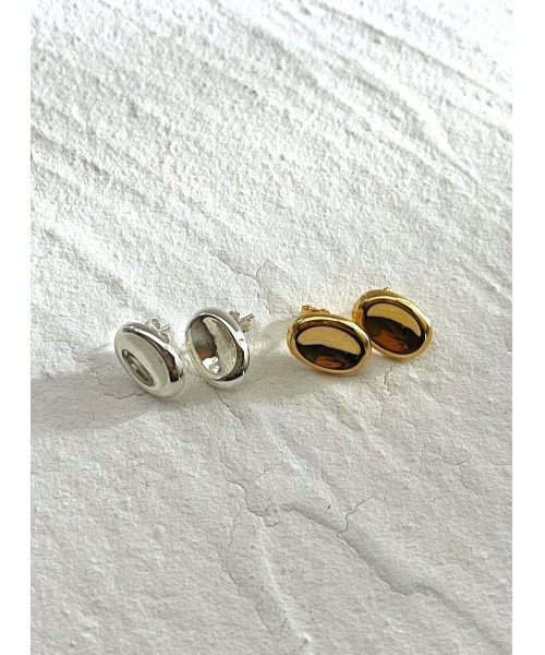 mou(モウ)の「S925 Concave round pierce(ピアス(両耳用)・レディース・ゴールド/シルバー・FREE)」の2枚目の写真