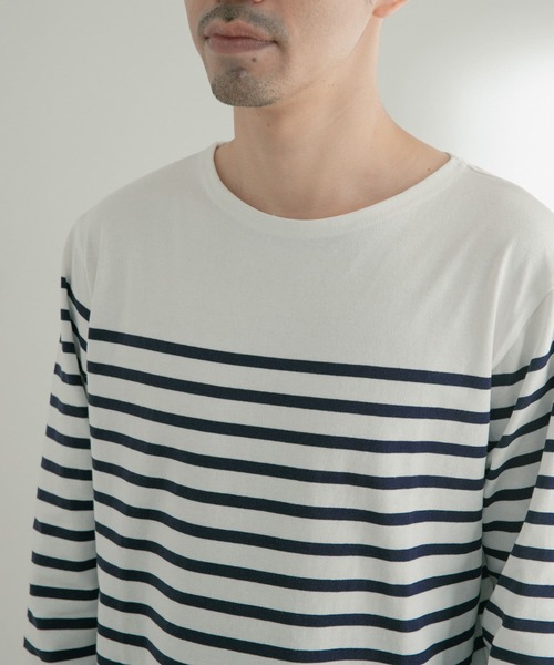 ITEMS URBANRESEARCH（アイテムズ アーバンリサーチ）の「パネルボーダー天竺ロングスリーブバスクシャツ（Tシャツ/カットソー・メンズ・ブラック/ネイビー/グリーン・MEDIUM/LARGE）」の20枚目の写真