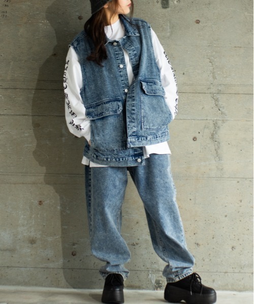 Salong hameu（サロン ハミュー）の「ビッグシルエット ケミカルウォッシュデニムベスト メンズ レディース（ベスト・メンズ・ブルー系その他/ブラック系その他・M/L）」の7枚目の写真