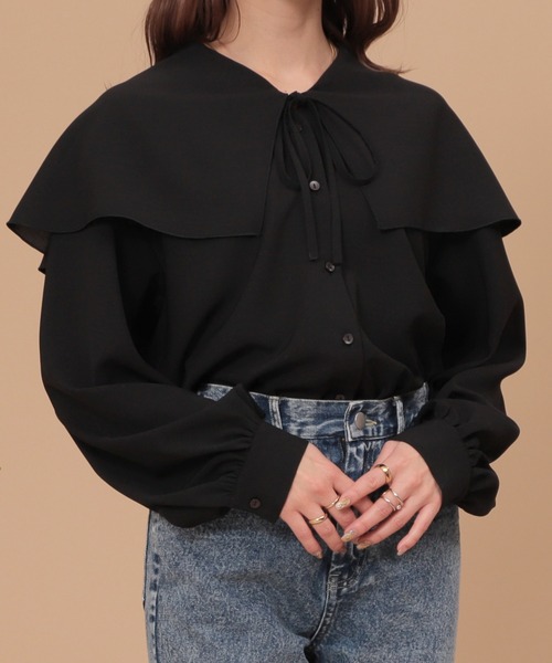 mil(ミル)の「【150㎝前後の小柄さんサイズ】ラッフルフリルブラウス(シャツ/ブラウス・レディース・アイボリー/ブラック/ダークベージュ/ライトベージュ/ベージュ・S/XS)」の3枚目の写真