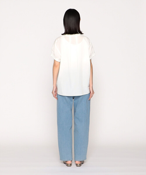 COMME CA ISM(コムサイズム)の「オーバーブラウス(シャツ/ブラウス・レディース・カーキ/アイボリー・MEDIUM/LARGE)」の6枚目の写真