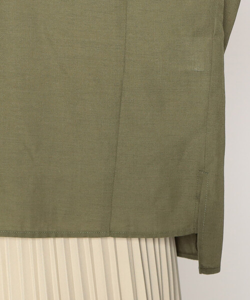 COMME CA ISM(コムサイズム)の「オーバーブラウス(シャツ/ブラウス・レディース・カーキ/アイボリー・MEDIUM/LARGE)」の17枚目の写真