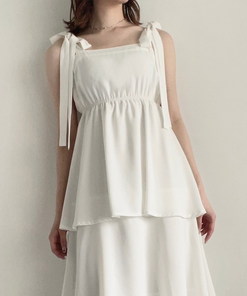 JUNOAH（ジュノア）の「リボンキャミソールワンピース（ワンピース・レディース・イエロー/ホワイト/ブラック/ブラウン/ピンクベージュ・MEDIUM/LARGE/X-LARGE/SMALL）」の12枚目の写真