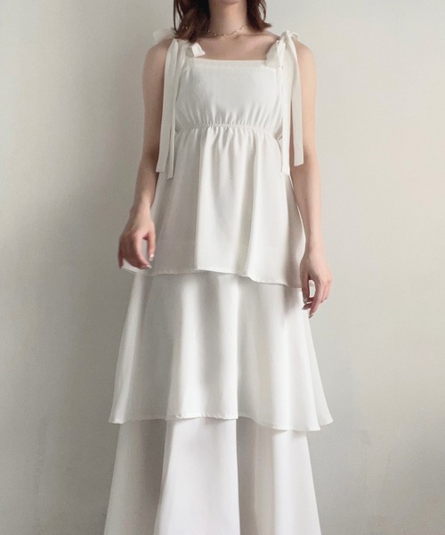 JUNOAH（ジュノア）の「リボンキャミソールワンピース（ワンピース・レディース・イエロー/ホワイト/ブラック/ブラウン/ピンクベージュ・MEDIUM/LARGE/X-LARGE/SMALL）」の17枚目の写真