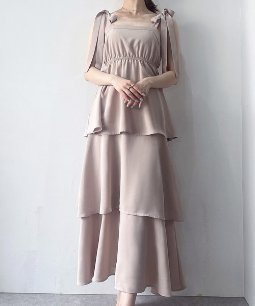 JUNOAH（ジュノア）の「リボンキャミソールワンピース（ワンピース・レディース・イエロー/ホワイト/ブラック/ブラウン/ピンクベージュ・MEDIUM/LARGE/X-LARGE/SMALL）」の22枚目の写真