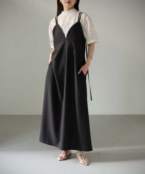 cheriella（シェリエラ）の「【cheriella】WEB限定マルチWAYキャミワンピース WEB LIMITED MULTI-WAY CAMI DRESS（ワンピース・レディース・ブラック/カーキ・M）」の8枚目の写真