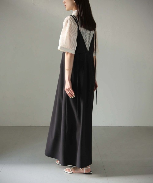 cheriella（シェリエラ）の「【cheriella】WEB限定マルチWAYキャミワンピース WEB LIMITED MULTI-WAY CAMI DRESS（ワンピース・レディース・ブラック/カーキ・M）」の9枚目の写真