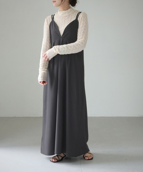 cheriella（シェリエラ）の「【cheriella】WEB限定マルチWAYキャミワンピース WEB LIMITED MULTI-WAY CAMI DRESS（ワンピース・レディース・ブラック/カーキ・M）」の17枚目の写真