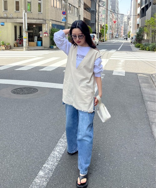 feepur（フェピュール）の「リネン混深Vベスト（ベスト・レディース・ブラック/アイボリー・MEDIUM）」の14枚目の写真