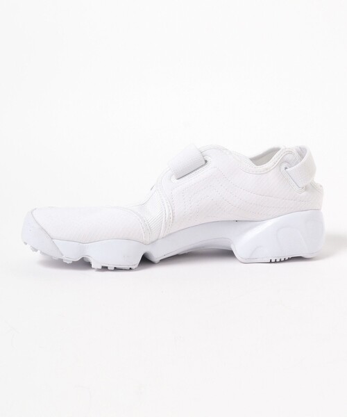 NIKE(ナイキ)の「〈UNISEX〉NIKE / WMNS AIR RIFT BR(サンダル・メンズ・ホワイト/ブラック・26.0cm/27.0cm/28.0cm/29.0cm)」の5枚目の写真
