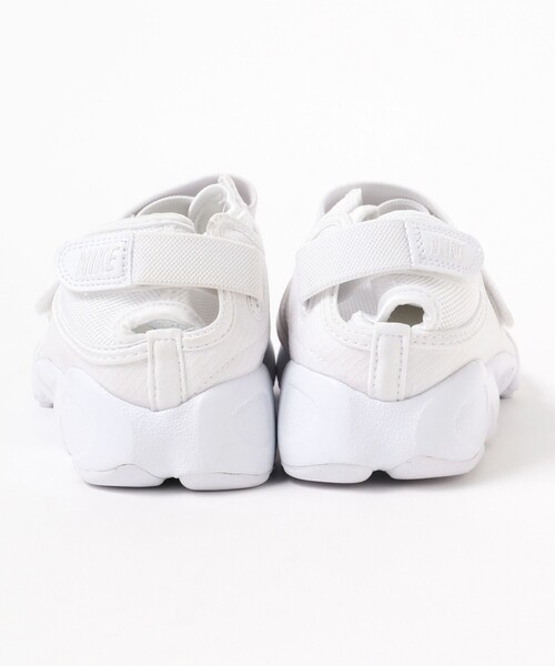 NIKE(ナイキ)の「〈UNISEX〉NIKE / WMNS AIR RIFT BR(サンダル・メンズ・ホワイト/ブラック・26.0cm/27.0cm/28.0cm/29.0cm)」の7枚目の写真