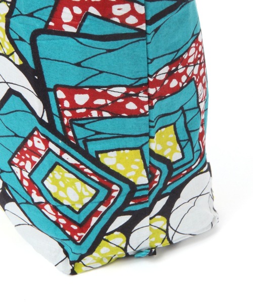 BAYFLOW（ベイフロー）の「[通勤からワークアウトまで使える]アフリカンプリントエコバッグ（エコバッグ/サブバッグ・レディース・イエロー/レッド/ホワイト・0）」の16枚目の写真