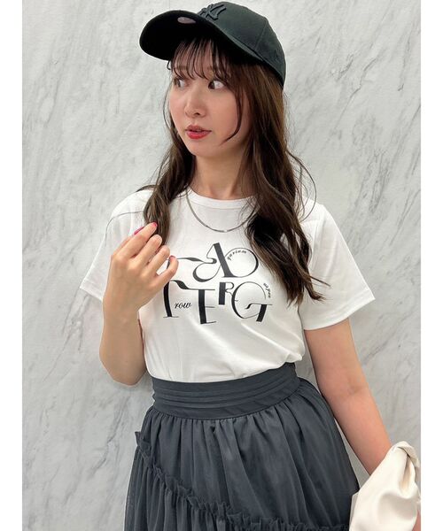 dazzlin(ダズリン)の「シーズンロゴTシャツ(Tシャツ/カットソー・レディース・オフホワイト/ブラック/ブルー・FREE)」の4枚目の写真