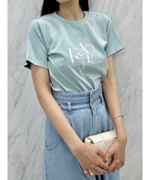 dazzlin(ダズリン)の「シーズンロゴTシャツ(Tシャツ/カットソー・レディース・オフホワイト/ブラック/ブルー・FREE)」の1枚目の写真
