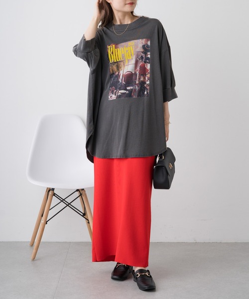 PUAL CE CIN（ピュアルセシン）の「ユーズドライクフォトプリントTシャツ（Tシャツ/カットソー・レディース・ベージュ/オフホワイト/チャコールグレー・FREE）」の15枚目の写真