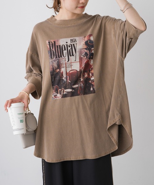 PUAL CE CIN（ピュアルセシン）の「ユーズドライクフォトプリントTシャツ（Tシャツ/カットソー・レディース・ベージュ/オフホワイト/チャコールグレー・FREE）」の4枚目の写真