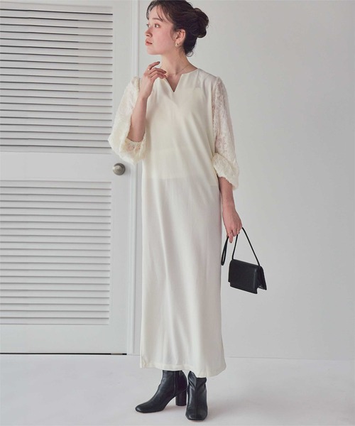 titivate(ティティベイト)の「シアージャガードスリーブワンピース(ワンピース・レディース・ブルー/アイボリー/ブラック・M/TM/PS(XS-S))」の1枚目の写真