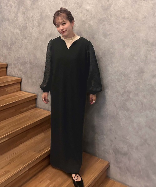 titivate(ティティベイト)の「シアージャガードスリーブワンピース(ワンピース・レディース・ブルー/アイボリー/ブラック・M/TM/PS(XS-S))」の2枚目の写真