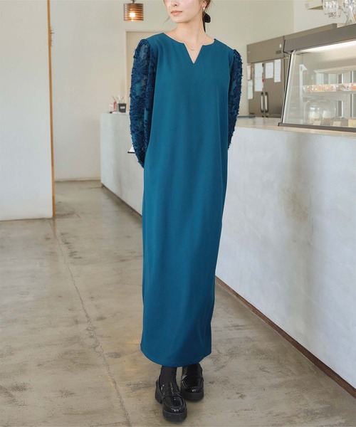 titivate(ティティベイト)の「シアージャガードスリーブワンピース(ワンピース・レディース・ブルー/アイボリー/ブラック・M/TM/PS(XS-S))」の4枚目の写真