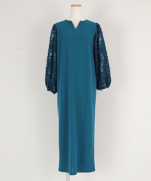 titivate(ティティベイト)の「シアージャガードスリーブワンピース(ワンピース・レディース・ブルー/アイボリー/ブラック・M/TM/PS(XS-S))」の19枚目の写真