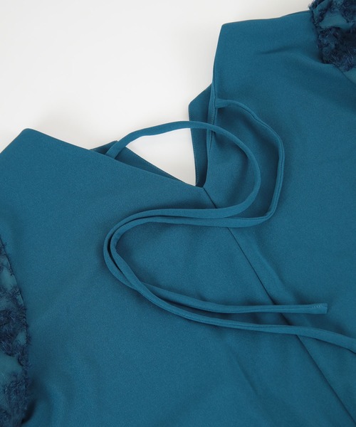 titivate(ティティベイト)の「シアージャガードスリーブワンピース(ワンピース・レディース・ブルー/アイボリー/ブラック・M/TM/PS(XS-S))」の15枚目の写真