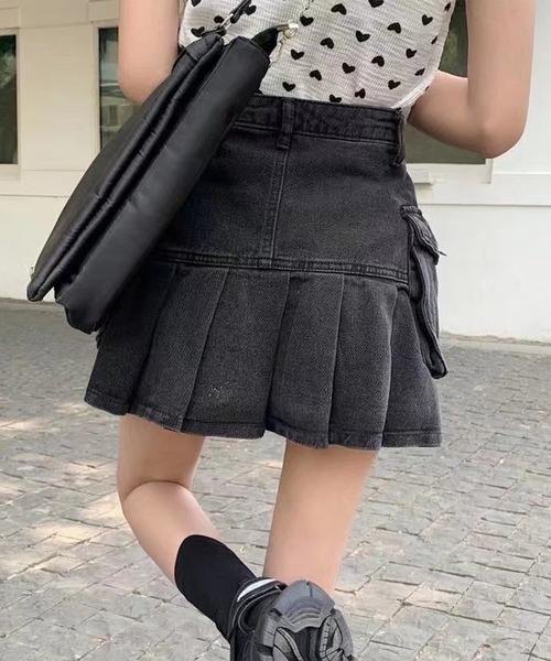 LYEON(リヨン)の「ウォッシングミリタリーミニスカート(スカート・レディース・ブラック・FREE)」の8枚目の写真