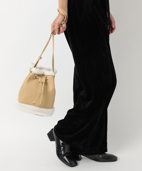 T・S・L（ティーエスエル）の「【T・S・L】ムートン風巾着ショルダーバッグ 1231-221-1（ショルダーバッグ・レディース・イエロー/ブラック/パープル/グレイッシュベージュ・FREE）」の19枚目の写真