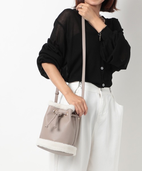 T・S・L（ティーエスエル）の「【T・S・L】ムートン風巾着ショルダーバッグ 1231-221-1（ショルダーバッグ・レディース・イエロー/ブラック/パープル/グレイッシュベージュ・FREE）」の8枚目の写真