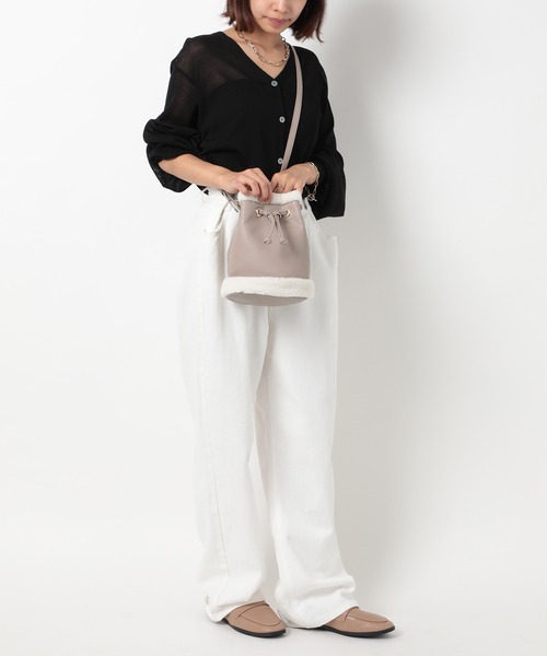 T・S・L（ティーエスエル）の「【T・S・L】ムートン風巾着ショルダーバッグ 1231-221-1（ショルダーバッグ・レディース・イエロー/ブラック/パープル/グレイッシュベージュ・FREE）」の11枚目の写真