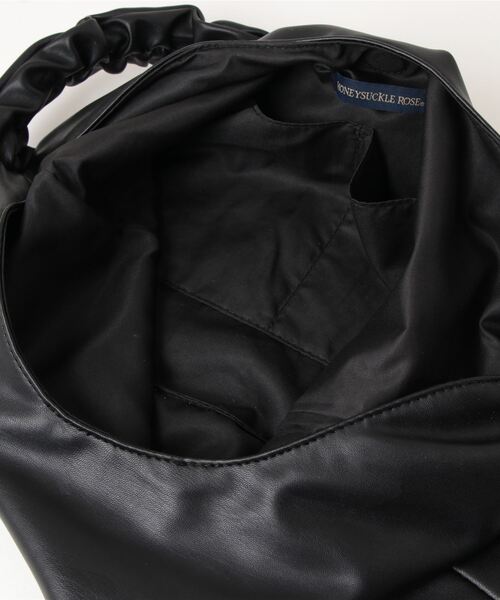 Right-on（ライトオン）の「【HONEYSUCKLE ROSE】ドローコードＰＵバッグ（ショルダーバッグ・レディース・ブラック/ライトベージュ・ONE SIZE）」の5枚目の写真