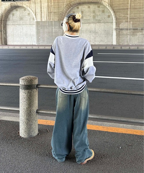 sedacle（セダクル）の「Vネックユニフォームライクスウェット（スウェット・メンズ・グレー/ブルー/ネイビー・LARGE/MEDIUM）」の8枚目の写真