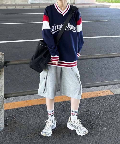 sedacle（セダクル）の「Vネックユニフォームライクスウェット（スウェット・メンズ・グレー/ブルー/ネイビー・LARGE/MEDIUM）」の16枚目の写真